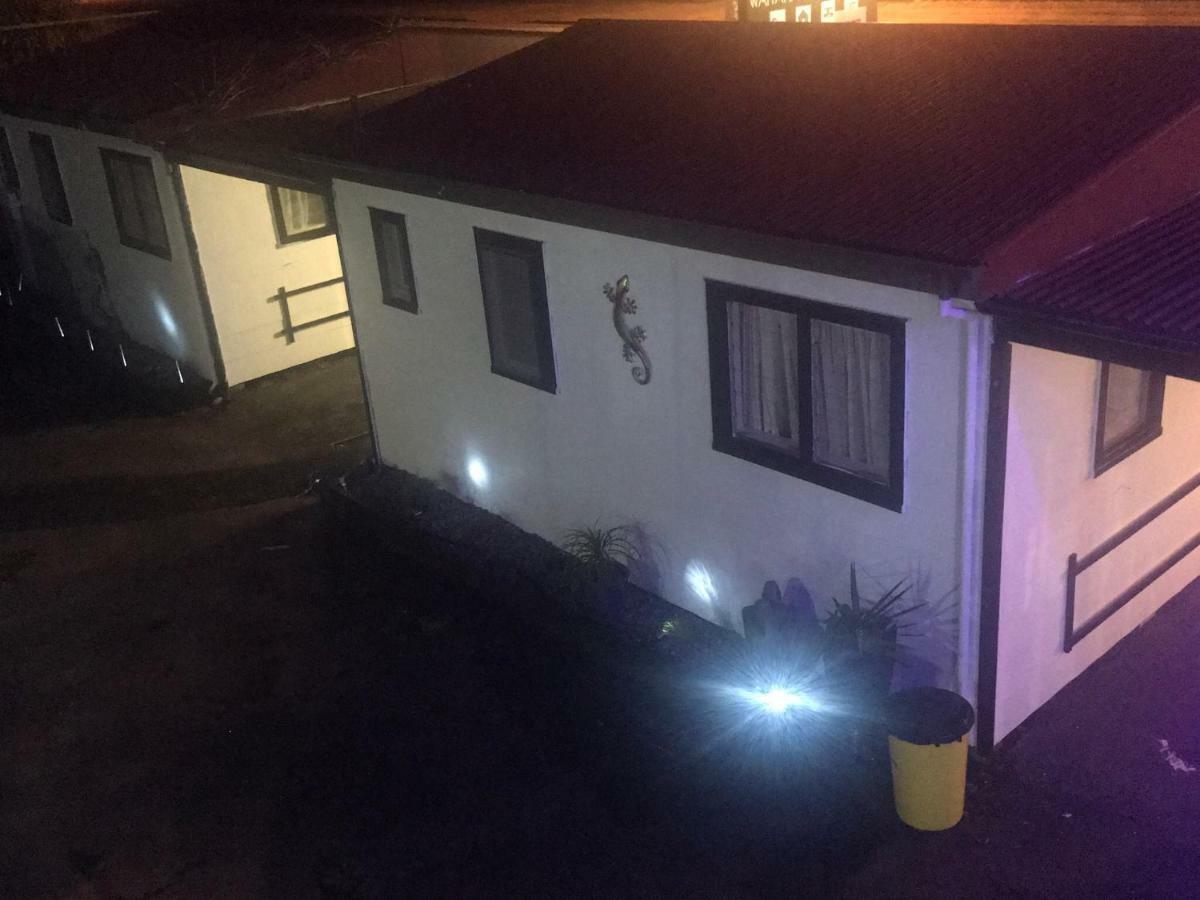Windsor Lodge & Caravan Park Waitahanui Екстериор снимка